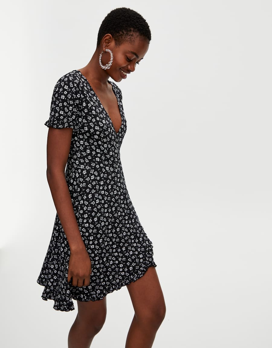 Ruffled crossover dress - cherry-trang
